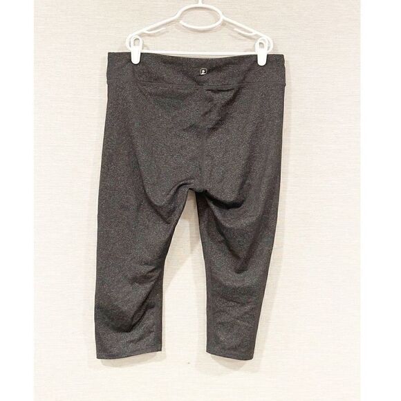 Eastern mountain sports fusion Capri leggings dark gray Heather L large - Picture 4 of 4